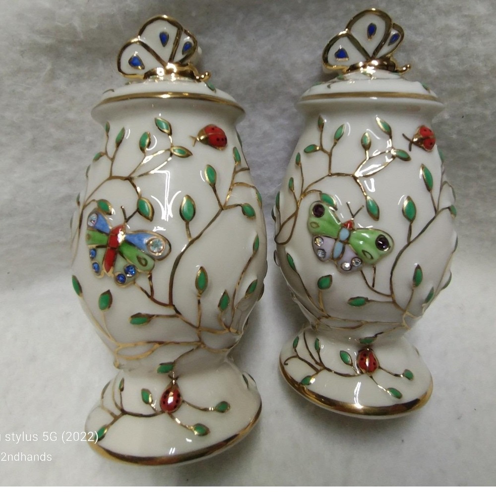 Lenox Butterfly Meadow Ladybug Salt Pepper Shakers Ivory China Boxed Set
